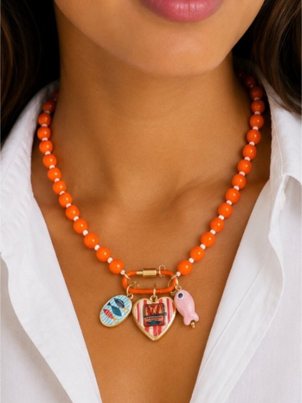 New! Coastal Colorful Tangerine Beaded Sardine Fish Charm Dopamine Necklace NWOT - Picture 1 of 2
